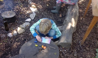 child_working_in_garden