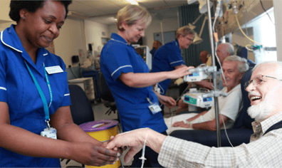 man_with_nurses_2019_02_19_11_46_14_am