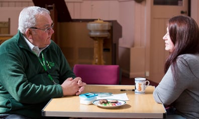 volunteers_talking_to_clients-20150409_0021-1024x683