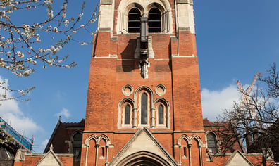 web_chapel_0935daniela_sbrisny_small_2023_01_13_02_52_57_pm