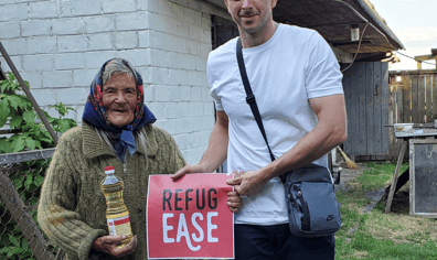another_elderly_resident_is_given_a_food_parcel_in_ukraine_2022_07_05_05_32_08_pm