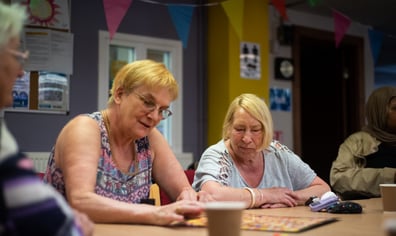 Carers-chatting-scaled