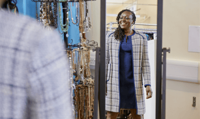 photo_4_dionne_in_dressing_room_2022_01_13_02_36_02_pm