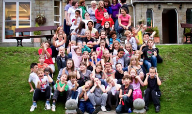 school-group-at-dunfield-7-1024x683