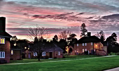 Sunset-View-on-East-Avenue-scaled