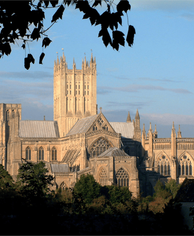 cathedral_in_its_setting_2021_07_13_05_40_31_pm