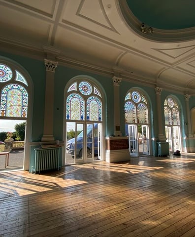 blue room