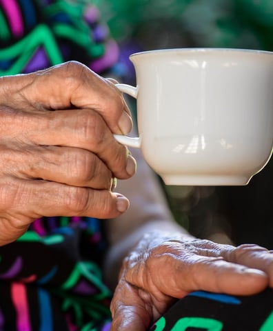 elderly_tea_2023_01_04_04_45_05_pm
