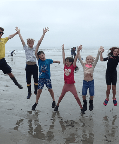 holiday_club_beach_jump_2020_01_06_02_59_06_pm
