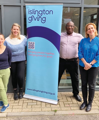 Islington-Givings-Lisa-Robinson-left-and-Sarah-Benioff-right-with-Help-on-Your-Doorsteps-Gill-Carter-and-Ken-Kanu