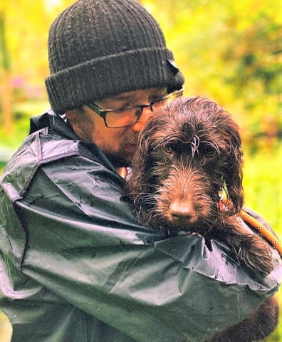 man_and_dog_close_up_2023_05_19_12_19_52_pm