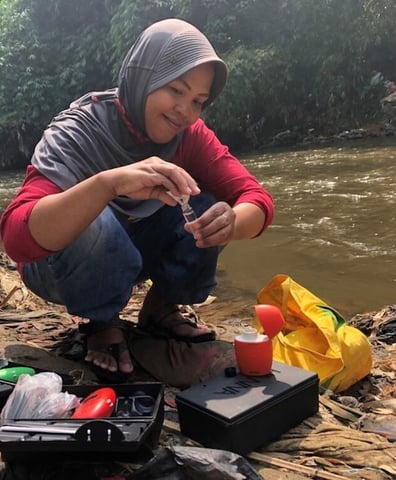 Water-witness-testing-water-daru
