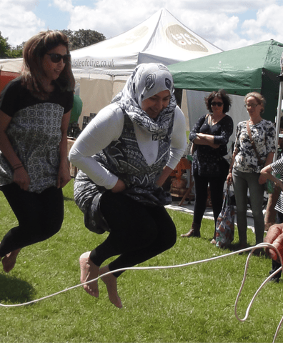 women_skipping_2018_09_27_02_36_07_pm
