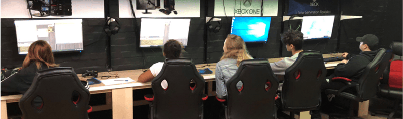 geeks_coders_small_2018_12_18_12_28_10_pm